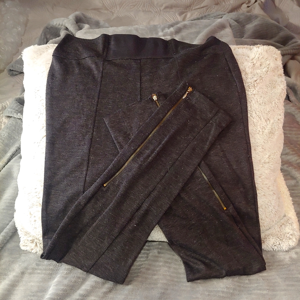 Stretch panel legging with leg zippers 5/$10